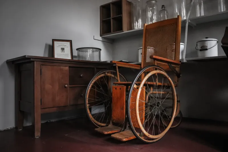 How the Funeral Business Accidentally Taught America to Keep Things Cold